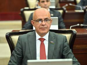 Azərbaycan Prezident İlham Əliyevin liderlik modeli ilə hər bir çətinliyi aşmağı bacardı – ŞƏRH Xəbər şəkili