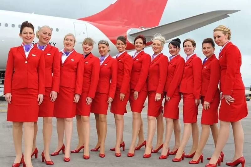 Çin Hava Yolu Şirkətinin Qəribə Tələbi: "Səma Xalaları" Axtarışı və Böyük Mübahisə