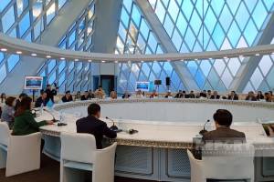 Astanada Türk dünyası ölkələrinin Beynəlxalq incəsənət festivalı başlayıb Xəbər şəkili