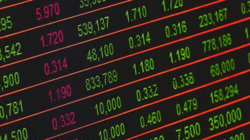 Kriptovalyutalar Niyə Ucuzlaşır? Dolların Ralisi Dayansa da, Qızıl və Gümüş Bahalaşır