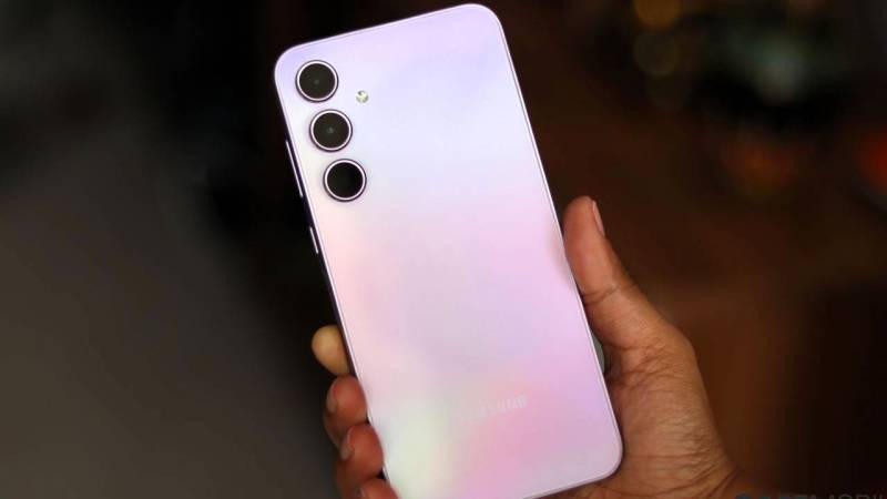 Samsung orta seqment üçün yeni model hazırlayır: Galaxy A37 sınaq serverlərində göründü