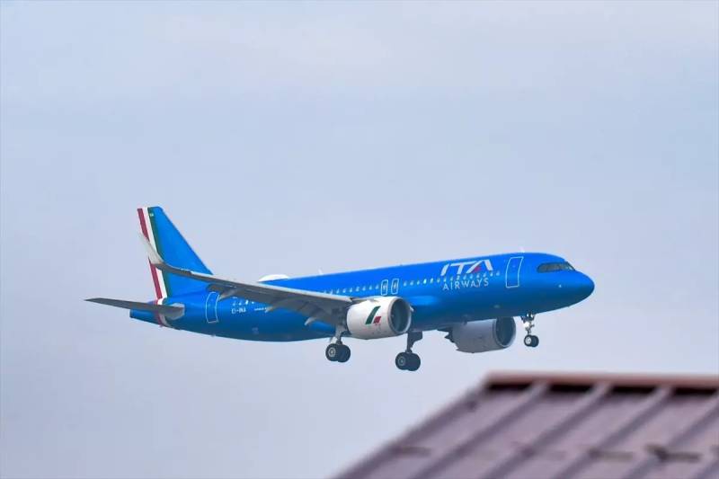 Katolik Kilsəsinin Rəhbəri Papa 14. Leo Türkiyədə - Uçuşu Flightradar24-də Rekord Qırdı