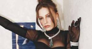 Serenay qazandığı milyonları belə xərcləyir Xəbər şəkili