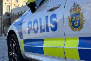 İsveçdə Rusiya Ticarət Nümayəndəliyinin ərazisinə növbəti dəfə boya atılıb Xəbər şəkili