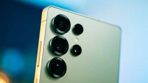 Galaxy S27 Ultra Üz Tanıma Sistemində İnqilab: Qütblü İşıqla İşləyən "Polar ID v1.0" Gəlir Xəbər şəkili