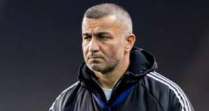 Qurban Qurbanov iki futbolçunu heyətdən qovub? Xəbər şəkili