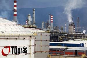 KİV: Türkiyənin emal zavodları Rusiya neftinin alışını azaltmağa başlayıb Xəbər şəkili