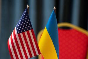 KİV: ABŞ Ukraynanı silah dəstəyini kəsməklə hədələyir