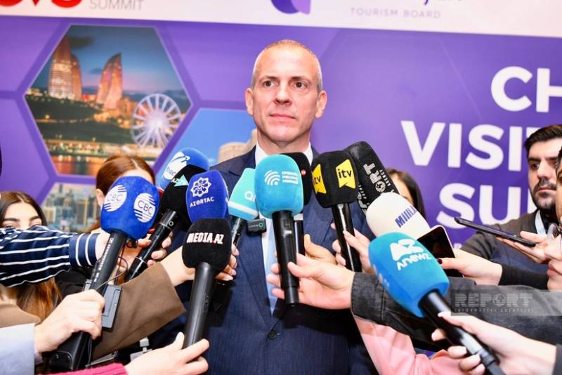 Florian Zenqstşmid: "Azərbaycanın Çinin xaricə səyahət bazarında payı artır"