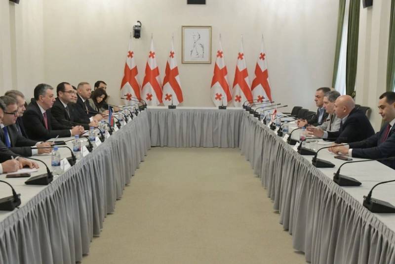 Azərbaycan və Gürcüstan aqrar məhsullarla üçüncü ölkələrin bazarlarına birgə çıxışı müzakirə edib