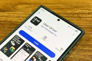 Uber Hindistanda Sürücülər Üçün Tətbiqdaxili Videoqeydiyyatı Sınaqdan Keçirir: Təhlükəsizlik və Məxfilik Balansı Xəbər şəkili