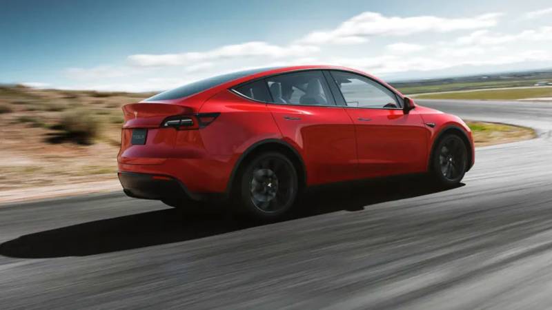 Elektrikli Avtomobillər Türkiyənin Diesel İdxalını Kəskin Azaltdı: 1 Milyard TL Qənaət