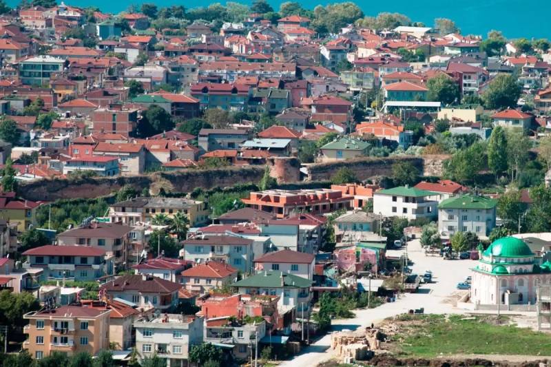 Papa XIV. Leonun Tarixi Türkiyə Səfəri: İznikdə Keçiriləcək Kütləvi Ayin və Gözlənilən İzdiham