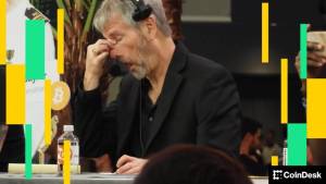 Bitkoinin Düşüşü: Michael Saylor'un Şirkətinin Aktivləri Başa-Baş Həddə Yaxınlaşır – 18 Aylıq Əsas Sınaq Gözlənilir