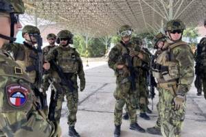 Çexiya gələn il orduya iki mindən çox müqaviləli hərbçi cəlb etməyi planlaşdırır Xəbər şəkili