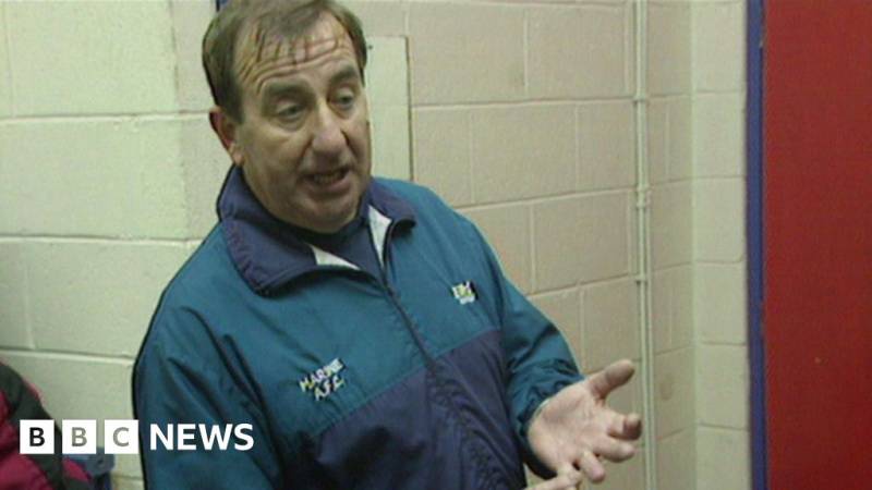 Rekordçu Futbol Məşqçisi Roli Hovard 90 Yaşında Vəfat Etdi