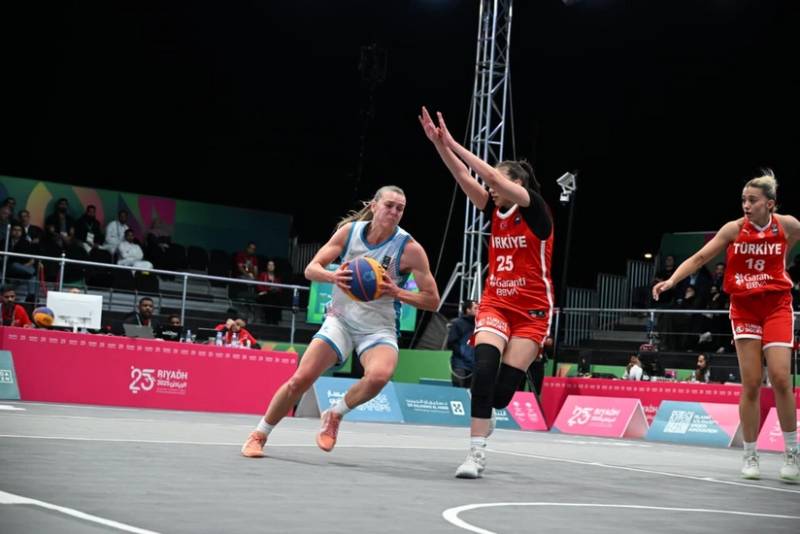 Azərbaycan millisinin basketbolçusu: "Çempionluq titulunu qoruyub saxlamaq istəyirdik"