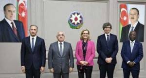 Əli Əsədov Dorin Boqdan-Martin ilə görüşdü