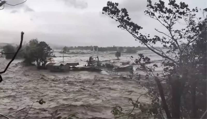 Filipinlərdə "Kalmaegi" Tayfunu Nəticəsində Ölənlərin Sayı 114-ə Çatdı