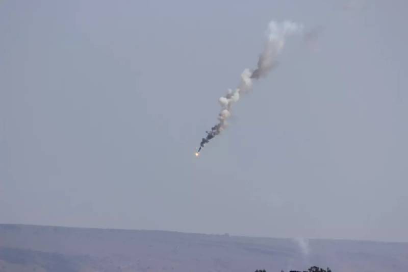 İsrail Ordusu Livanın Cənubunda Nəqliyyat Vasitəsinə PUA Zərbəsi Endirib