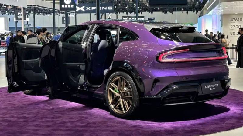 Xiaomi YU7 SUV Tesla Model Y-i Keçdi: 24 Karat Qızıl Seçimi İlə Bazar Uğurunu Qeyd Edir