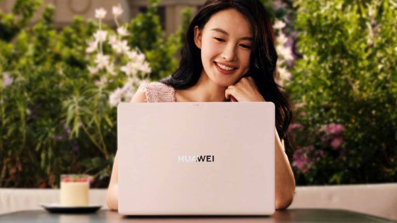Huawei MateBook Pro "Şəfəq Çəhrayısı" Rəngində: Yalnız Ən Yüksək Konfiqurasiya Üçün