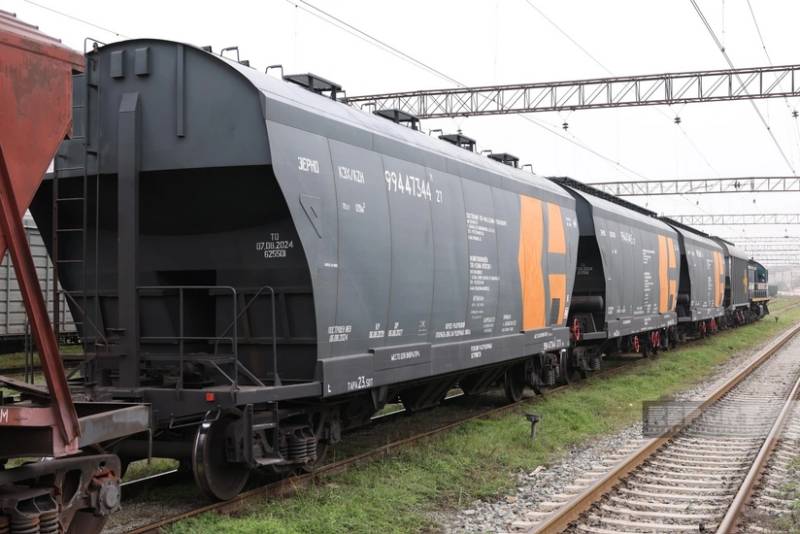 Ermənistana Qazaxıstan taxılı daşıyan yük qatarı Biləcəri Dəmiryol Stansiyasından yola düşüb - YENİLƏNİB