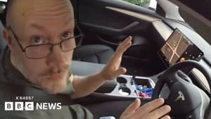 Snapchat-də azyaşlı qızları tələyə salan NHS direktoru 28 illik həbsə məhkum edildi Xəbər şəkili