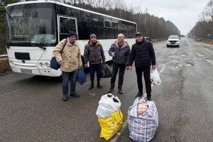 Ukrayna Rusiyaya 14 mülki şəxsi təhvil verib Xəbər şəkili