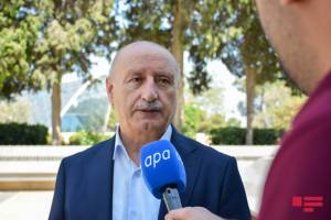 Professor: Azərbaycan tarixinin müstəqilliyimizin imkanları çərçivəsində təbliğinə ehtiyac var - RƏY Xəbər şəkili