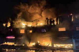 Türkiyədə ticarət mərkəzində yanğın baş verib Xəbər şəkili