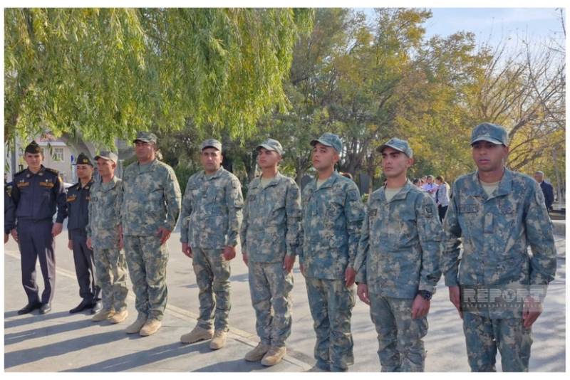 Naxçıvanda 8 Noyabr - Zəfər Günü ilə əlaqədar şəhid məzarları ziyarət edilir