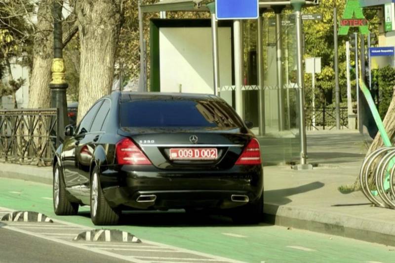 DİN diplomatik nömrəli avtomobilin qayda pozuntusuna münasibət bildirib