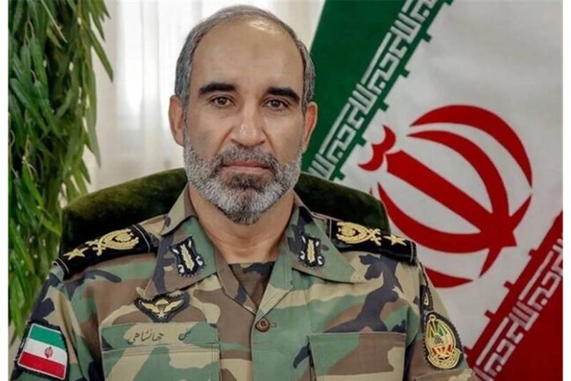 İran Quru Qoşunlarına yeni komandan təyin olunub