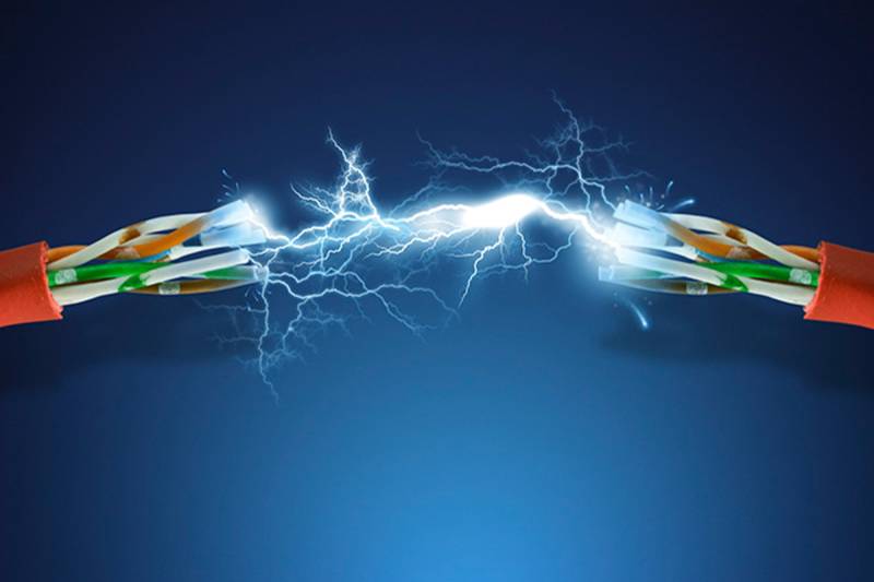 Bakıda 4 nəfəri cərəyan vuraraq öldürüb - YENİLƏNİB