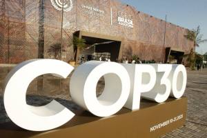 COP29-dan COP30-a: Azərbaycan və İƏİT iqlim hədəflərini təhsil sahəsində real fəaliyyətə çevirir Xəbər şəkili