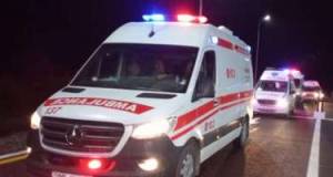 Lənkəranda işıq şalbanı avtomobilin üzərinə aşdı