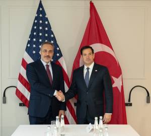 Marko Rubio ilə Hakan Fidan Yaxın Şərq və Ukrayna məsələlərini müzakirə ediblər Xəbər şəkili