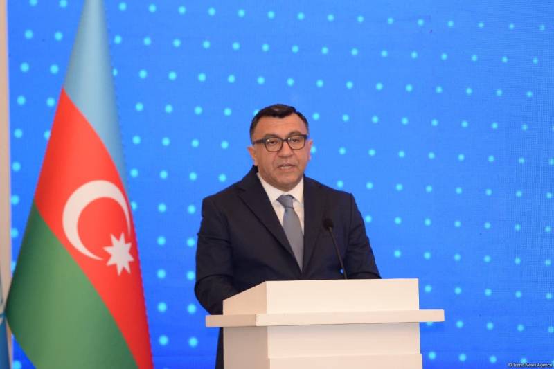 Geosiyasi gərginliklərin davam etdiyi bir şəraitdə ərzaq təhlükəsizliyinin təmin olunması prioritetlərdəndir - Səməd Bəşirli