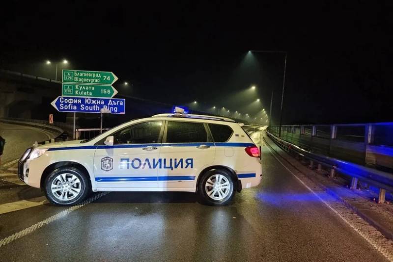 Bolqarıstanda polisdən qaçan 6 miqrant yol qəzasında ölüb