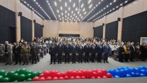 Zəfər günü ilə bağlı Şuşa şəhər 1 saylı tam orta məktəbdə də tədbir keçirilir (FOTO)