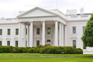 Ağ Ev Ali Məhkəmənin tarifləri ləğv edəcəyi təqdirdə ehtiyat planlar hazırlayır Xəbər şəkili