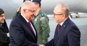 Türkiyənin milli müdafiə naziri Azərbaycana gəldi Xəbər şəkili