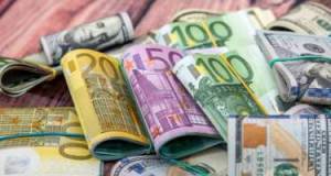 Avro ucuzlaşdı, rubl bahalaşdı