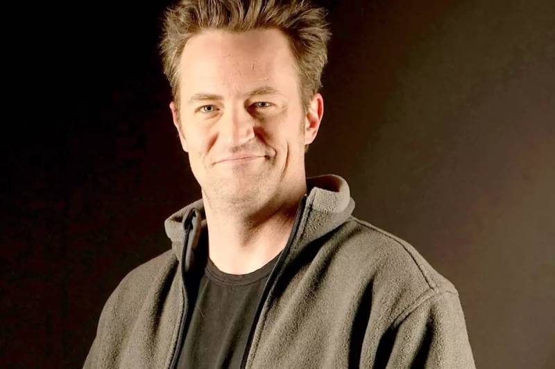 Matthew Perry'yə Qanunsuz Ketamin Verən Həkimə Cəza: 2.5 İl Həbs Xəbər şəkili