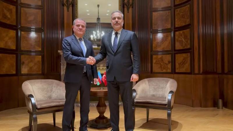 Türkiyə Xarici İşlər Naziri Hakan Fidan və Azərbaycan XİN Ceyhun Bayramov Vyanada görüşüblər