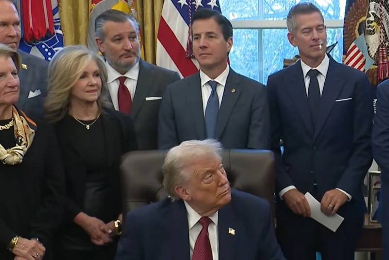 Tramp Latın Amerikasında narkokartellərin yerüstü obyektlərinə zərbələr endiriləcəyini açıqlayıb