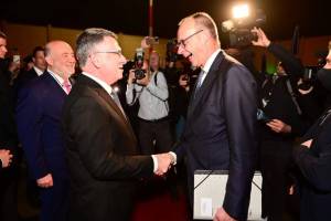 Almaniya Kansleri Merts ilk dəfə İsrailə rəsmi səfər edib Xəbər şəkili