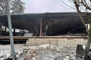 Praqada yanğın təxminən 10 milyon dollarlıq retro avtomobilləri məhv edib Xəbər şəkili