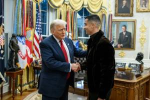 Ronaldu Trampa zəng edib Xəbər şəkili